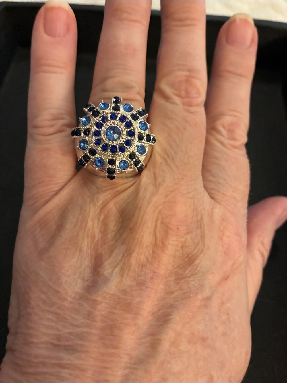 Silver Tone Bold Blue Crystal Statement Stretch Ring - Picture 7 of 11